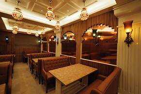 HOTEL SURYA PALACE