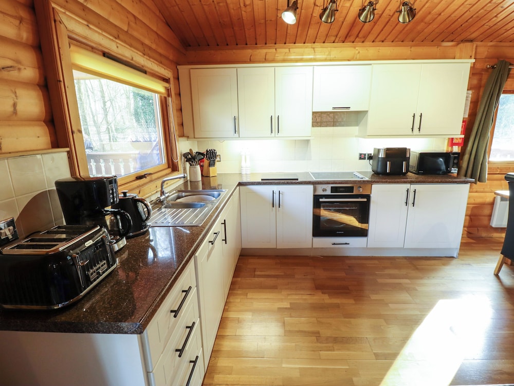 Forest Lodge