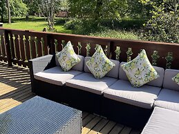 Forest Lodge