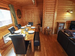 Forest Lodge