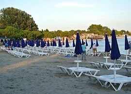 Studio Apartment, 250m From the Beach