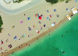 Studio Apartment, 250m From the Beach