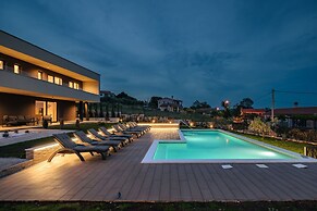 Luxurious Villa With Pool in Sveti Bartul