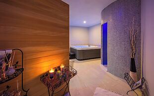 Tranquil Retreat With Pool in Drenje