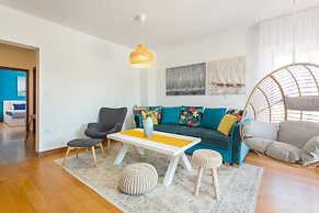 Apartment With Shared Swimming Pool