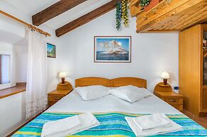 Sea-view Apartment With Terrace