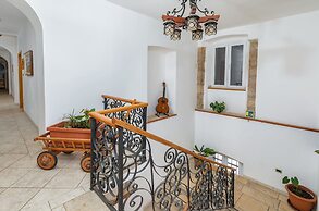 Sea-view Apartment With Terrace