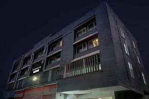 Blissful Stays at MG Road Pune