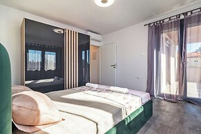 Relaxing Villa in Pula With Private Pool