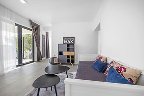 Modern Apartment, 300m From the Beach