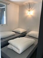 Lodge Near Antwerp With Nature Trails