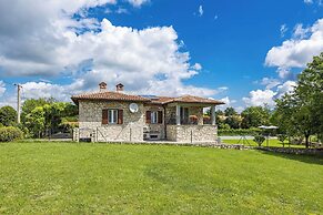 Charming Villa With Pool