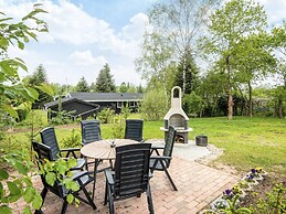 4 Star Holiday Home in Farvang