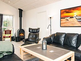 4 Star Holiday Home in Farvang