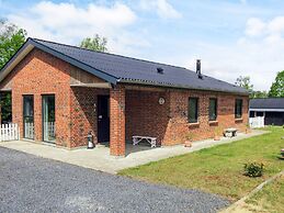 4 Star Holiday Home in Farvang