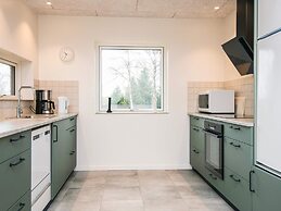 4 Star Holiday Home in Farvang