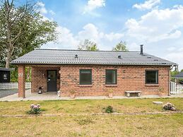 4 Star Holiday Home in Farvang