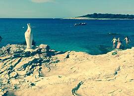 2 Bedroom Charming Apartment in Pula