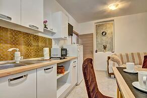 Lovely Relaxing Studio With Terrace