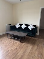 Close Central London 2 bed Flat Sleeps 4