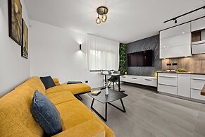 Villa by the Beach in Pula