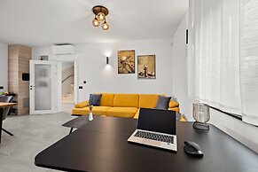 Villa by the Beach in Pula