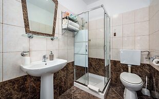 2-bedroom Apartment in Drenje