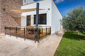 Attic Apartment With Balcony in Medulin