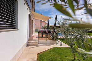 Attic Apartment With Balcony in Medulin