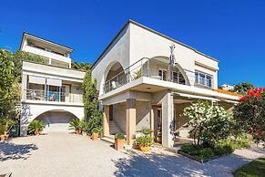 Apartment Near Rab Beach