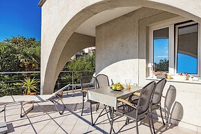 Apartment Near Rab Beach