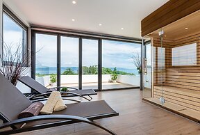 Luxurious Villa in Drenje