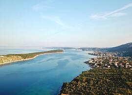 Apartment in Kampor Near Sandy Beach