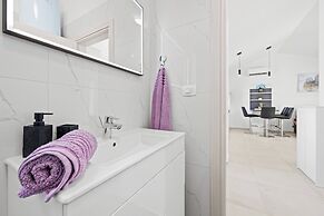 Apartment, 100m From the Beach