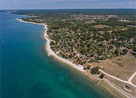 Apartment, 100m From the Beach