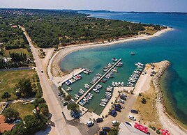Apartment, 100m From the Beach