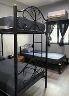89 Bed & Studio hostel
