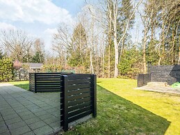6 Person Holiday Home in Ansager