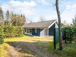 6 Person Holiday Home in Ansager