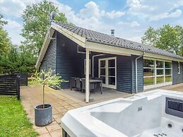 6 Person Holiday Home in Ansager