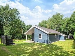 6 Person Holiday Home in Ansager