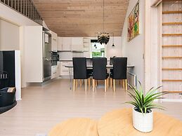 6 Person Holiday Home in Ansager