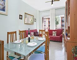 Cozy Apartment, 350m From Beach