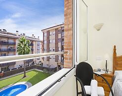 Cozy Apartment, 350m From Beach
