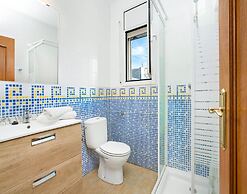 Villa in Lloret de Mar With Private Pool