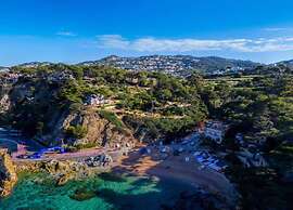 Villa in Lloret de Mar With Private Pool