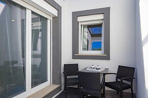 Villa in Gajana With Heated Pool