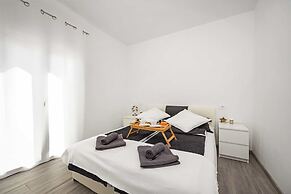 Villa in Gajana With Heated Pool