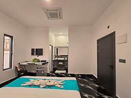 Angkor Rise Boutique