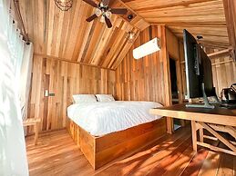Lush Inn Phuket